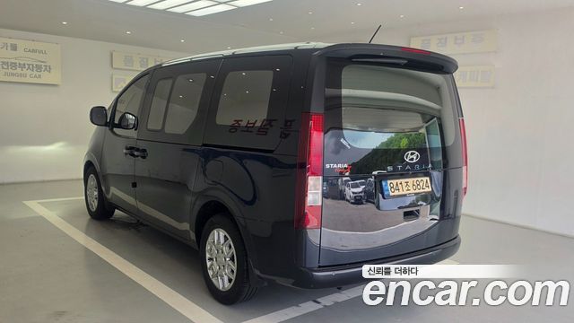 Hyundai Staria Cargo 5-Seater Modern 2023 — фото 4