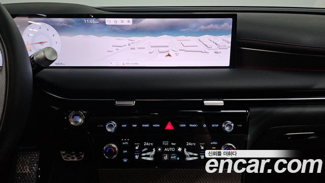 Genesis G80 (RG3) Gasoline 2.5 Turbo AWD 2025 — фото 12