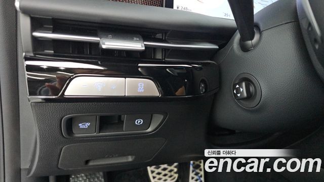 Genesis G80 (RG3) Gasoline 2.5 Turbo AWD 2025 — фото 16
