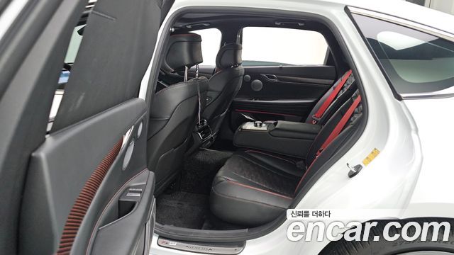 Genesis G80 (RG3) Gasoline 2.5 Turbo AWD 2025 — фото 20