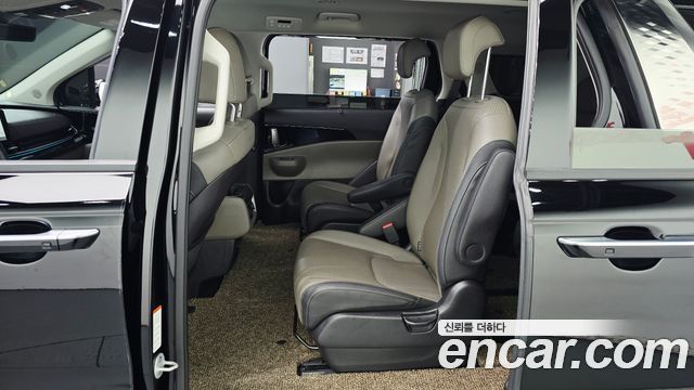 Kia Carnival (IV) Gasoline 9-Seater Signature 2024 — фото 11