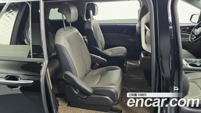 Kia Carnival (IV) Gasoline 9-Seater Signature 2024 — фото 20