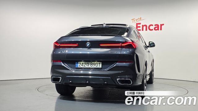 BMW X6 (G06) xDrive40i M Sport 2021 — фото 4