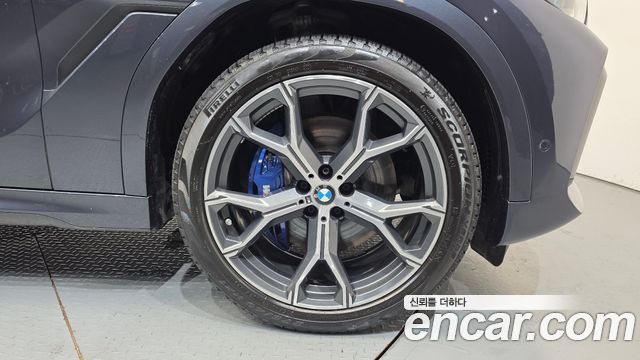 BMW X6 (G06) xDrive40i M Sport 2021 — фото 5