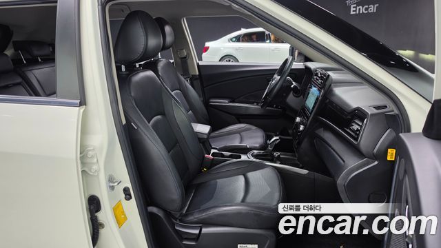 KG Mobility (SsangYong) Very New Tivoli Gasoline 1.5 2WD V3 2022 — фото 12