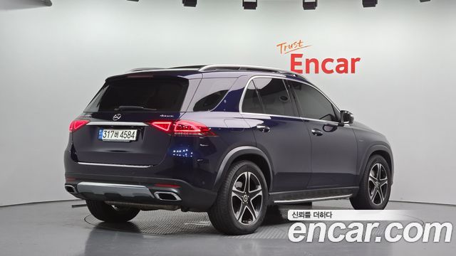 Mercedes-Benz GLE-Class (W167) GLE350e 4MATIC 2021 — фото 2