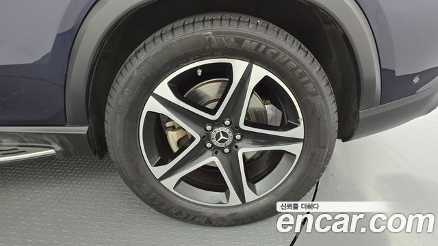 Mercedes-Benz GLE-Class (W167) GLE350e 4MATIC 2021 — фото 21