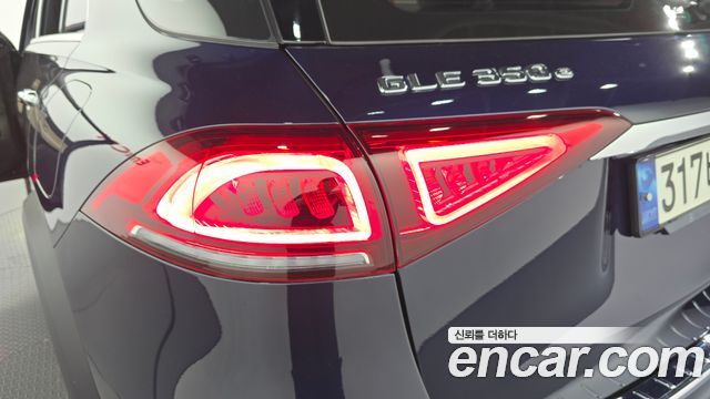 Mercedes-Benz GLE-Class (W167) GLE350e 4MATIC 2021 — фото 23