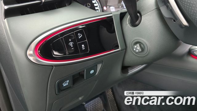 Genesis Electrified (GV70) e-AWD 2022 — фото 18