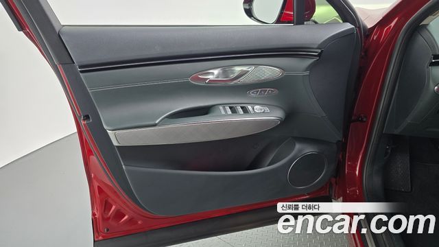 Genesis Electrified (GV70) e-AWD 2022 — фото 24
