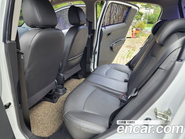 Chevrolet Spark LPG LT Standard 2014 — фото 15