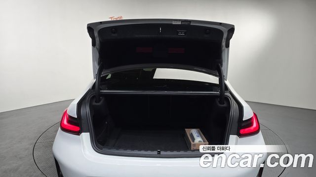 BMW 3 Series (G20) 320i M Sport 2024 — фото 16