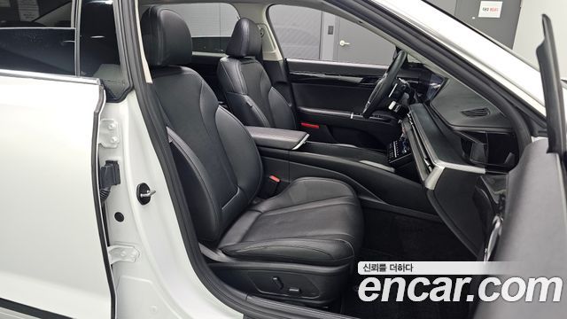 Hyundai Grandeur (GN7) 3.5 LPG 2WD Premium 2023 — фото 26