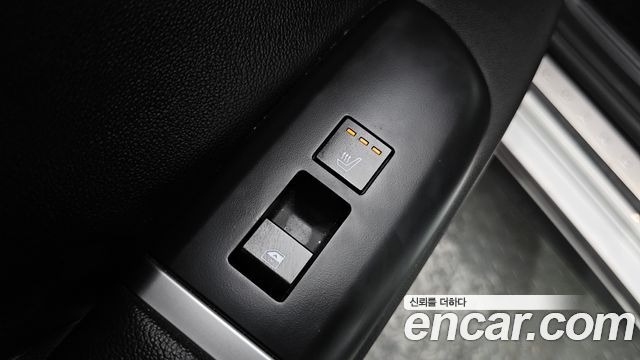 Hyundai Grandeur (GN7) 3.5 LPG 2WD Premium 2023 — фото 28