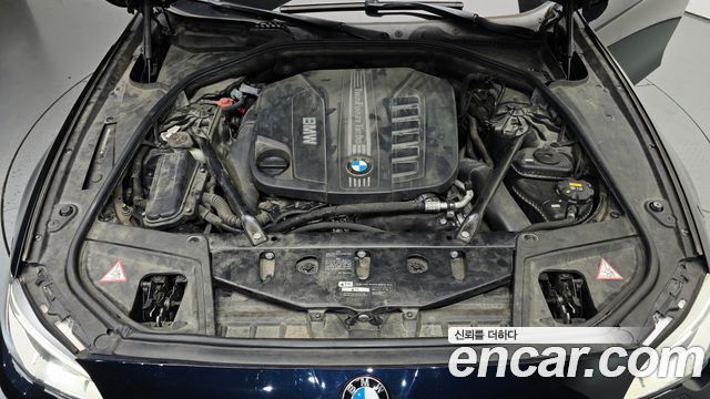 BMW 5 Series (F10) 530d xDrive M Aero Dynamic 2016 — фото 6