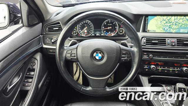 BMW 5 Series (F10) 530d xDrive M Aero Dynamic 2016 — фото 17