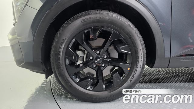 Kia Sportage Hybrid (V) 30Th Edition 2WD 2024 — фото 5