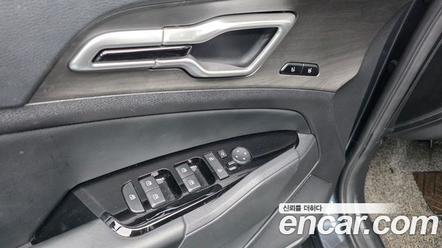 Kia Sportage Hybrid (V) 30Th Edition 2WD 2024 — фото 20