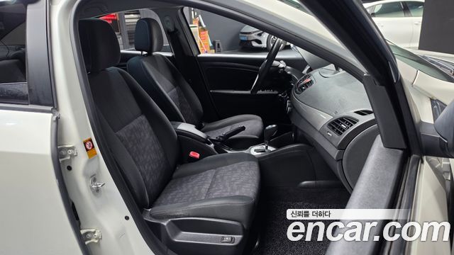Renault Korea SM3 Neo SE 2015 — фото 26
