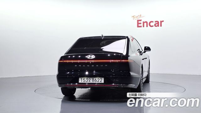 Hyundai Grandeur Hybrid (GN7) Calligraphy 2023 — фото 4