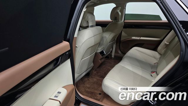 Hyundai Grandeur Hybrid (GN7) Calligraphy 2023 — фото 12