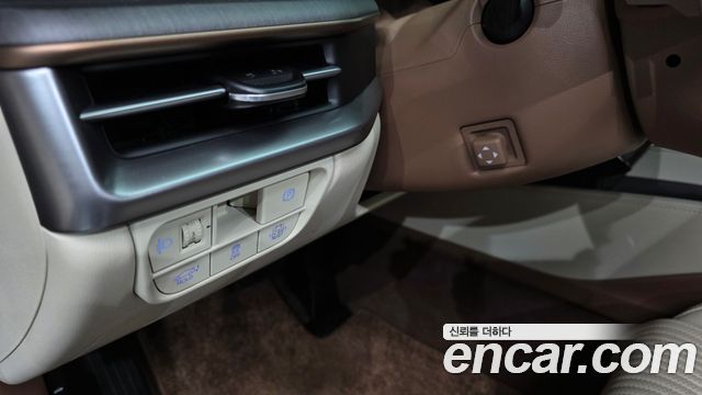 Hyundai Grandeur Hybrid (GN7) Calligraphy 2023 — фото 20