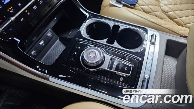 Kia Carnival (IV) Gasoline 4-Seater Hi-Limousine (Special) 2021 — фото 9