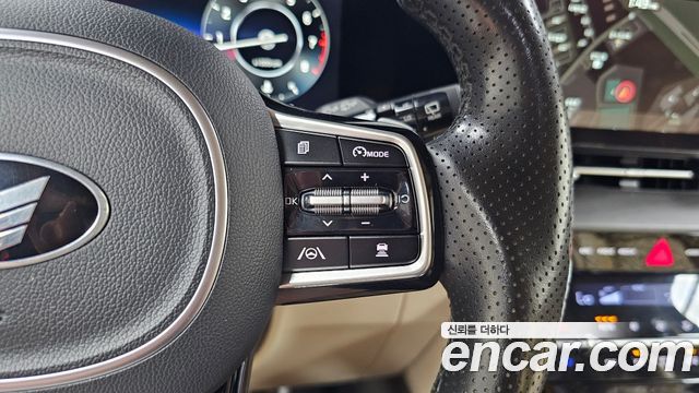 Kia Carnival (IV) Gasoline 4-Seater Hi-Limousine (Special) 2021 — фото 16