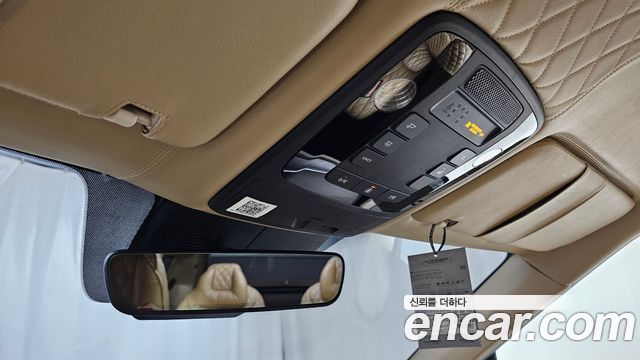 Kia Carnival (IV) Gasoline 4-Seater Hi-Limousine (Special) 2021 — фото 28