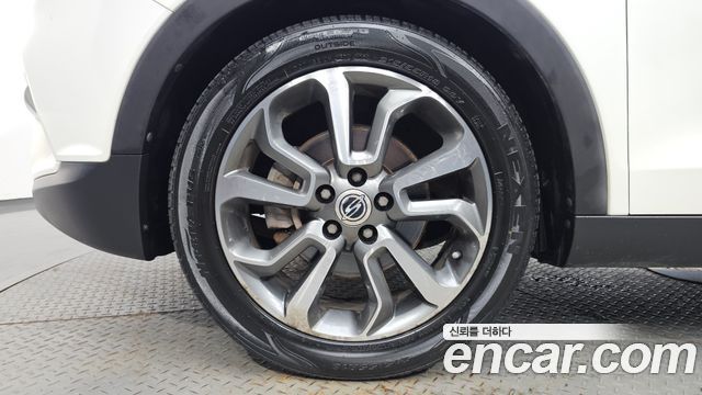 KG Mobility (SsangYong) Tivoli LX 2WD HI-DLX 2016 — фото 5
