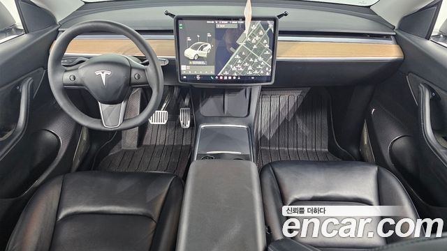 Tesla Model Y Long Range AWD 2021 — фото 7