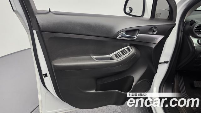 Chevrolet Orlando 1.6 Diesel LTZ Safety 2016 — фото 24