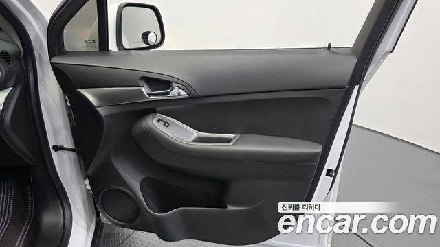 Chevrolet Orlando 1.6 Diesel LTZ Safety 2016 — фото 25
