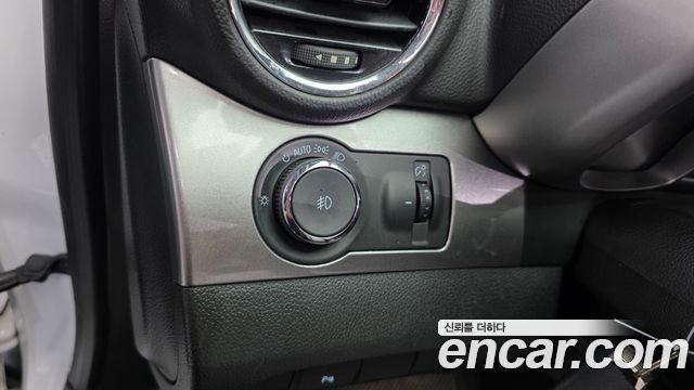Chevrolet Orlando 1.6 Diesel LTZ Safety 2016 — фото 34