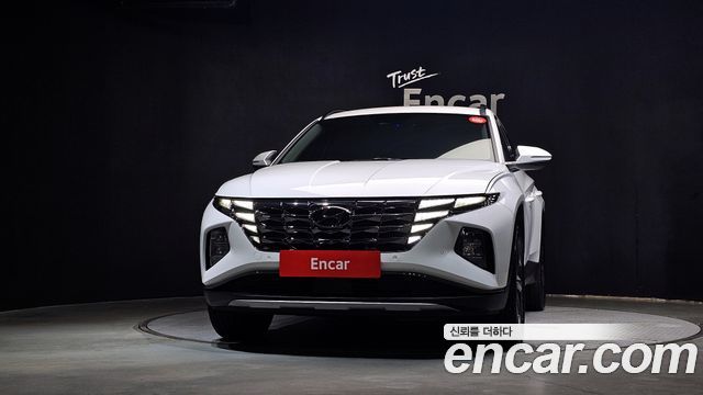 Hyundai Tucson (NX4) Gasoline 1.6 Turbo 2WD Inspiration 2023 — фото 3