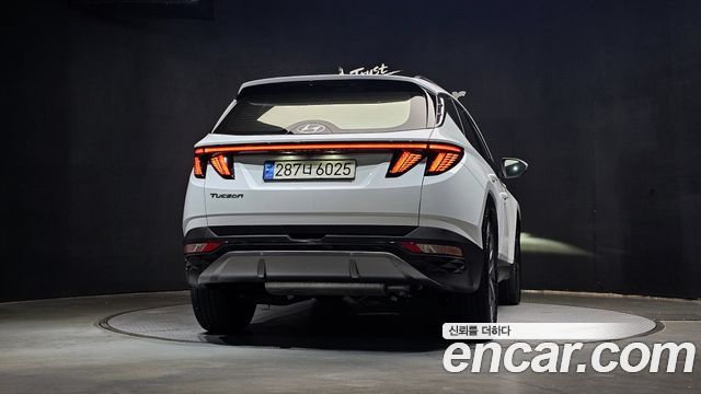 Hyundai Tucson (NX4) Gasoline 1.6 Turbo 2WD Inspiration 2023 — фото 4