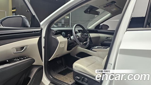 Hyundai Tucson (NX4) Gasoline 1.6 Turbo 2WD Inspiration 2023 — фото 10