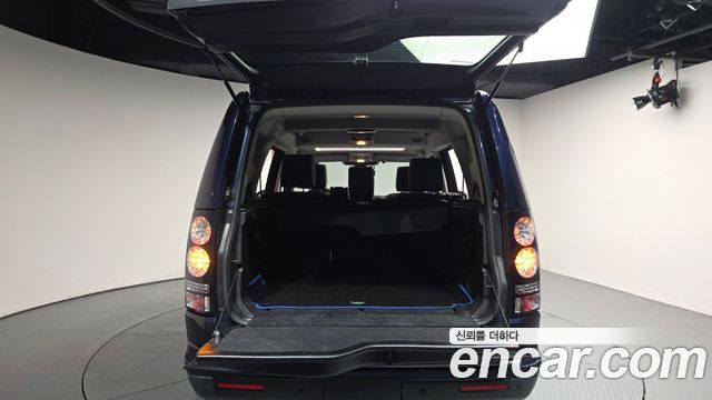 Land Rover Discovery 4 3.0 SDV6 HSE 2016 — фото 29