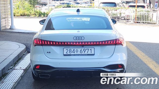 Audi A5 (B10) 40 TFSI S Line 2026 — фото 4