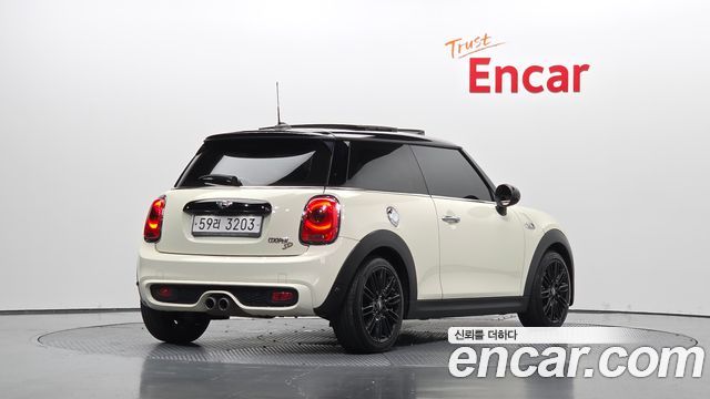 MINI Cooper SD Standard 3rd 2017 — фото 2