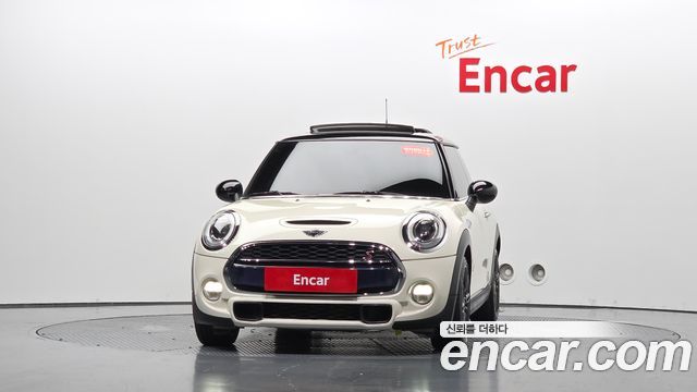 MINI Cooper SD Standard 3rd 2017 — фото 3