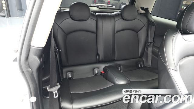 MINI Cooper SD Standard 3rd 2017 — фото 11