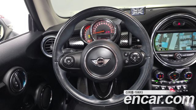 MINI Cooper SD Standard 3rd 2017 — фото 12