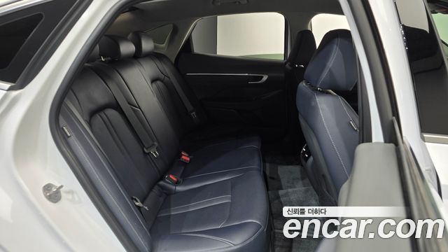 Hyundai Sonata The Edge (DN8) 2.0 Exclusive 2024 — фото 11