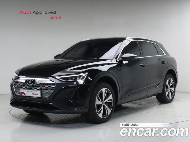 Audi Q8 e-tron (GE) 55 Quattro