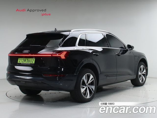 Audi Q8 e-tron (GE) 55 Quattro 2024 — фото 2