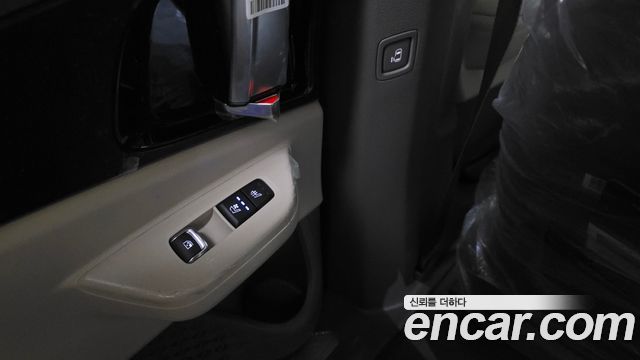 Kia Carnival (IV) HEV 7-Seater Hi Limousine Signature 2026 — фото 19