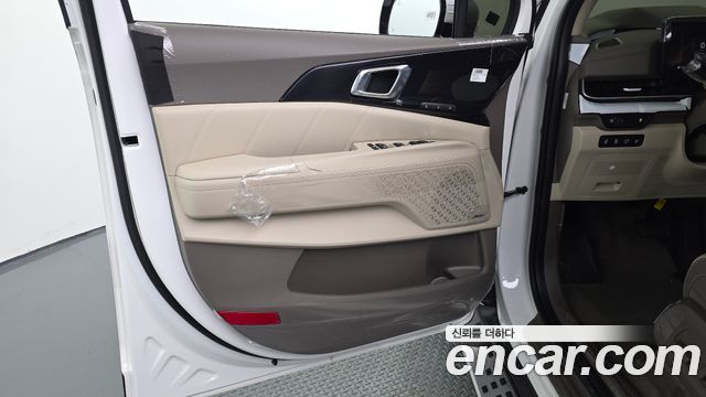 Kia Carnival (IV) HEV 7-Seater Hi Limousine Signature 2026 — фото 24