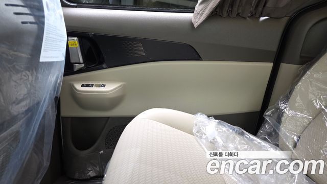 Kia Carnival (IV) HEV 7-Seater Hi Limousine Signature 2026 — фото 25