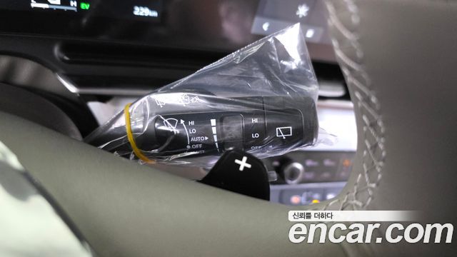 Kia Carnival (IV) HEV 7-Seater Hi Limousine Signature 2026 — фото 27